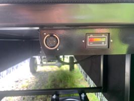 Sargwagen „5550 E“ mit elektrischem Antrieb