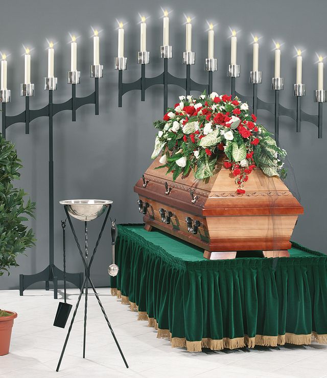 Stand-Seitenleuchter „Attika“, schräg 