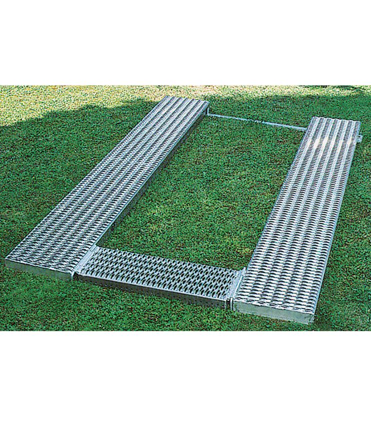 2 Längsroste 300x2800 mm, 1 Querrost 300x900 mm, 1 Traverse