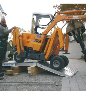 Überfahrrampen für Friedhofsbagger, ohne Rand 550 mm Fahrflächenbreite