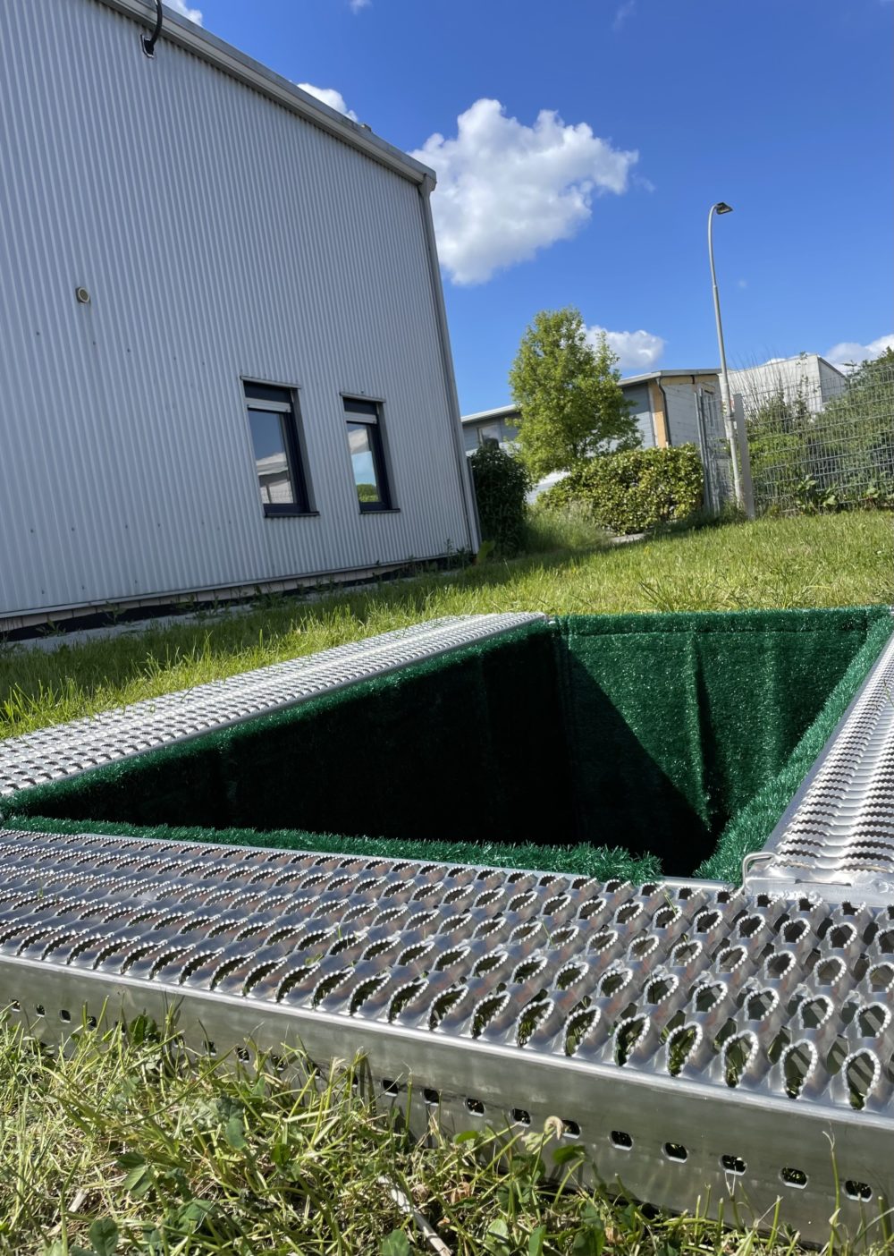 Grabmatten Typ „K“, mit teleskopierbaren Stangen – Bild 5