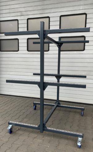 Sargregal für 6 Särge, zweiseitig